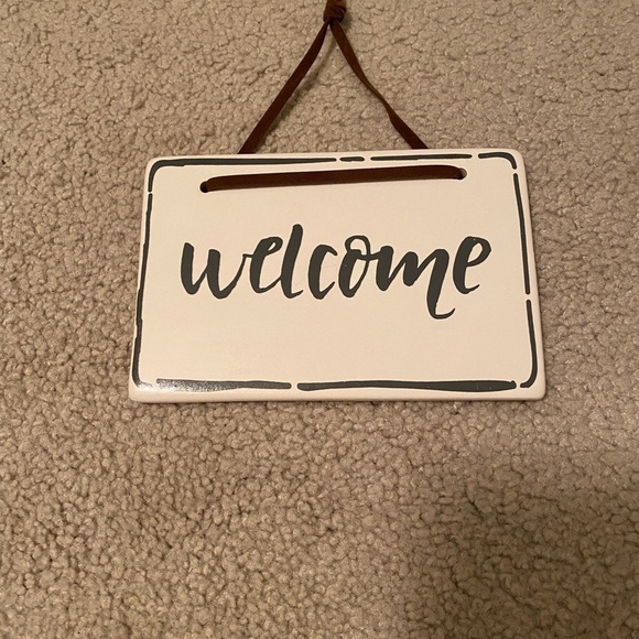 𝅺SMALL Hanging Welcome Sign - Picture 2 of 7